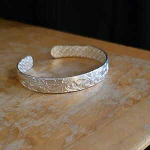 Elegant Silver Cuff Bracelet